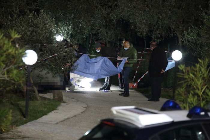 Uccide Ladro Tabaccaio Indagato Per Omicidio Il Globo