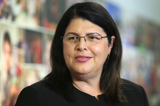 Minister Grace Grace reassures students as Queensland switches from OP ...