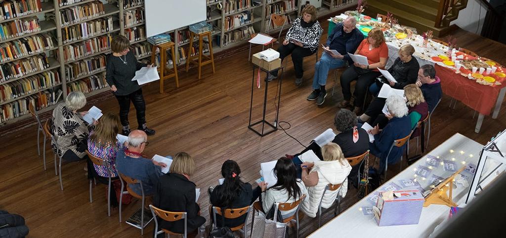 Un incontro di lettura alla biblioteca Alberdi di Caseros