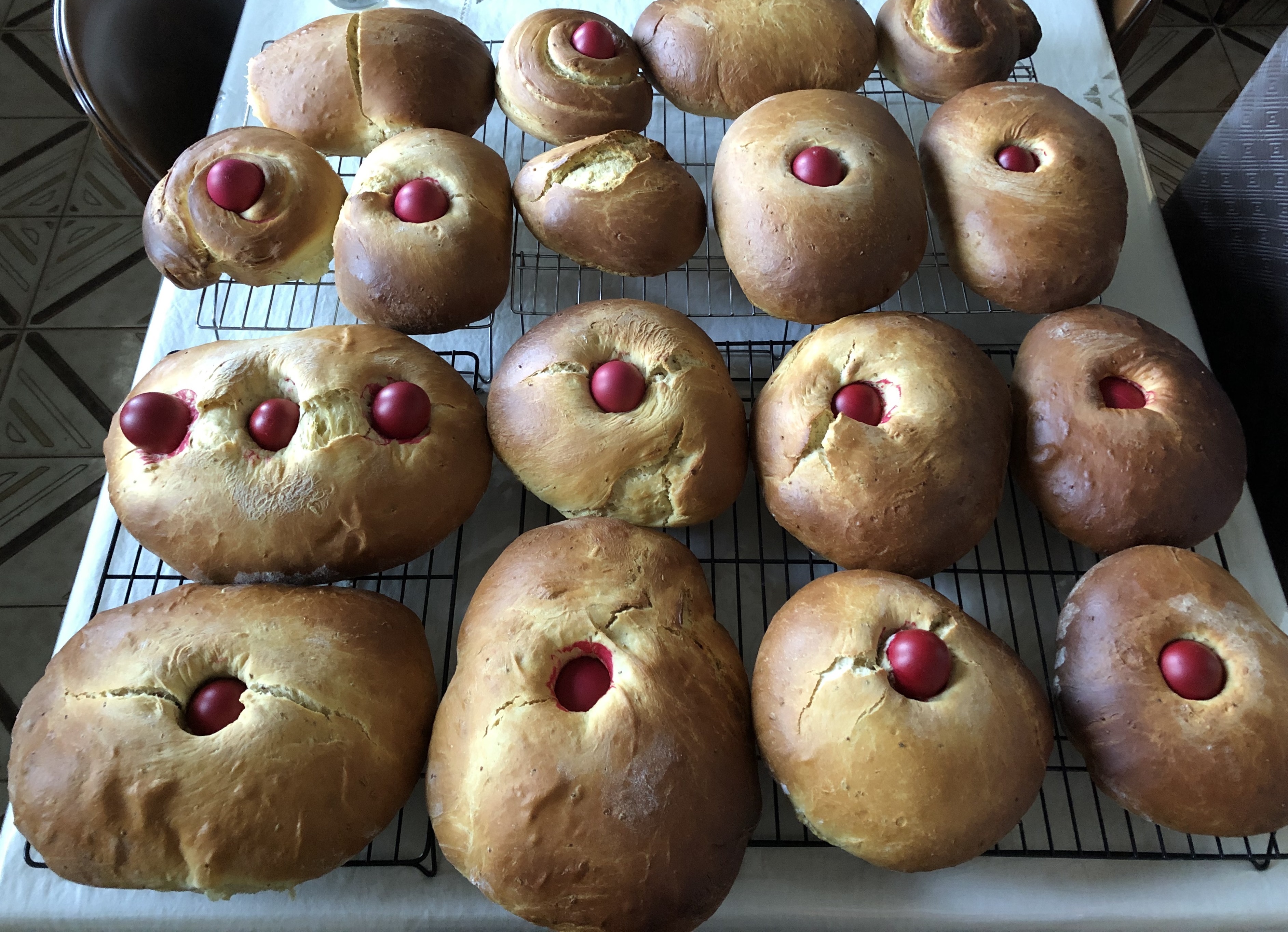 Pigne di Pasqua — Il Globo