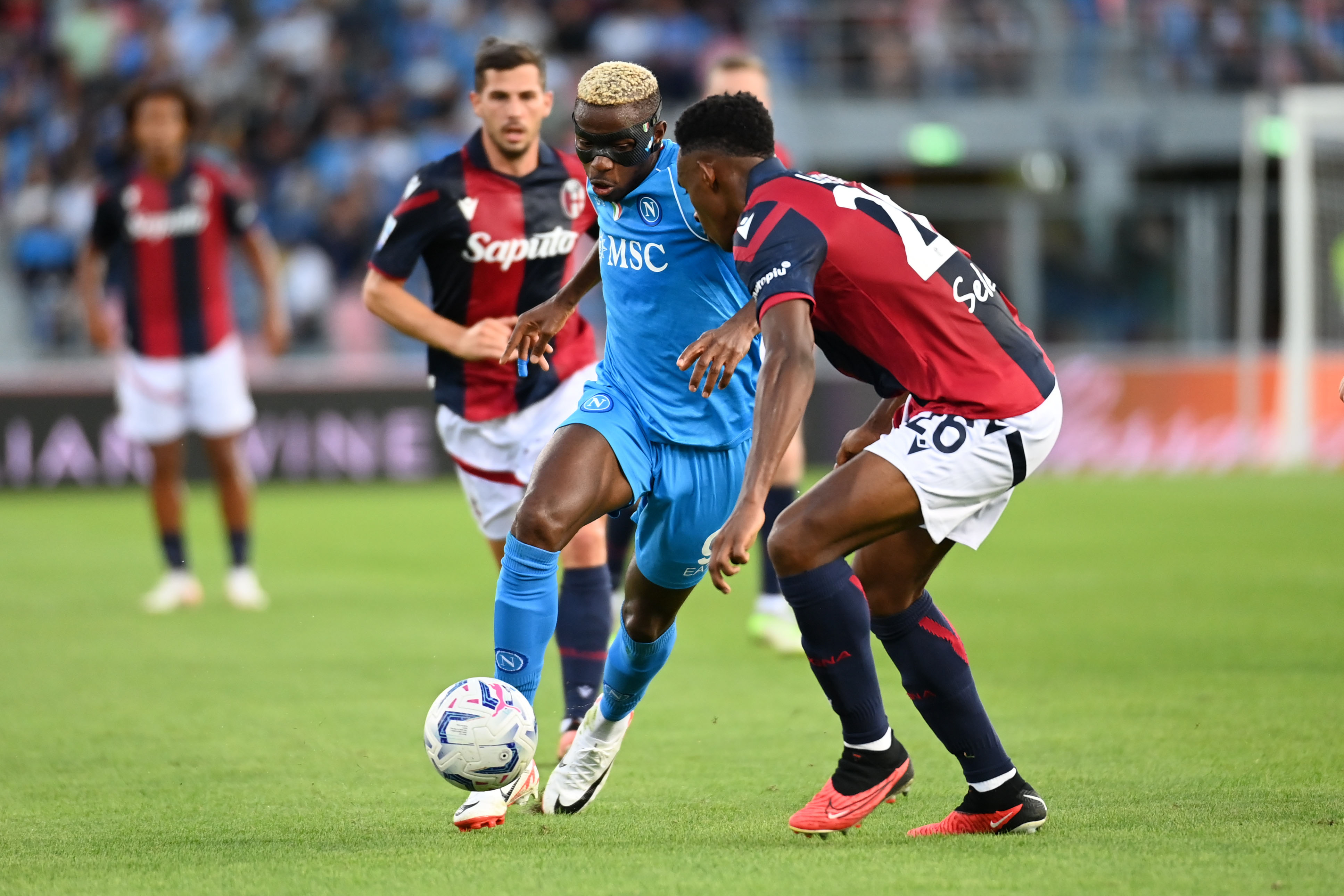 Napoli Beat Genoa