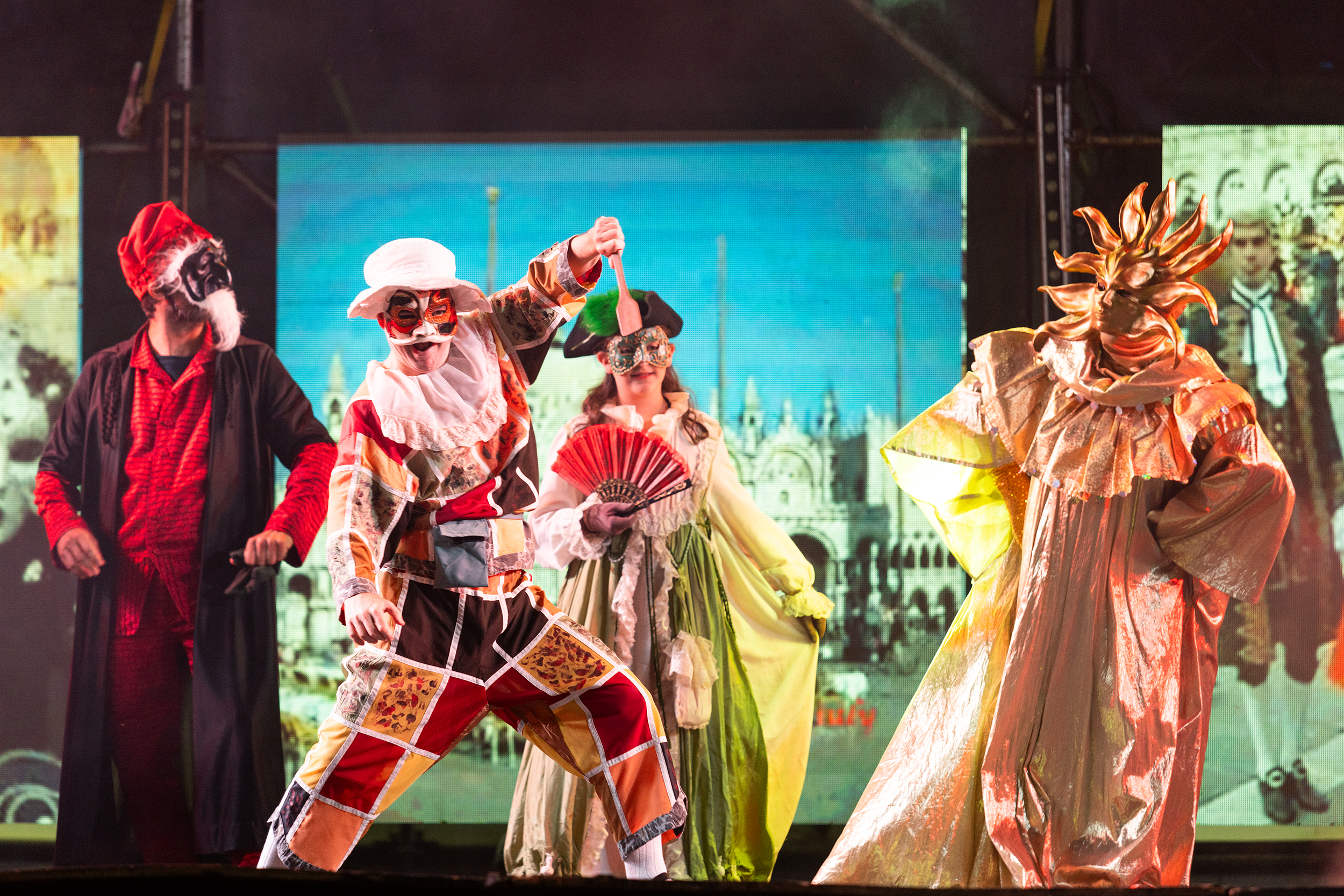 Il carnevale di Arlecchino” - La scuola fa notizia