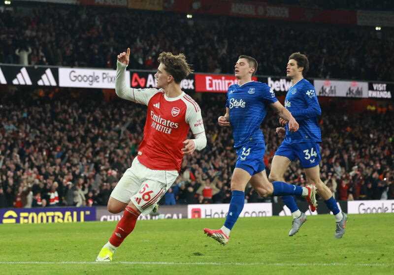 L’Arsenal supera l’Everton e allunga a +9 sul ManCity