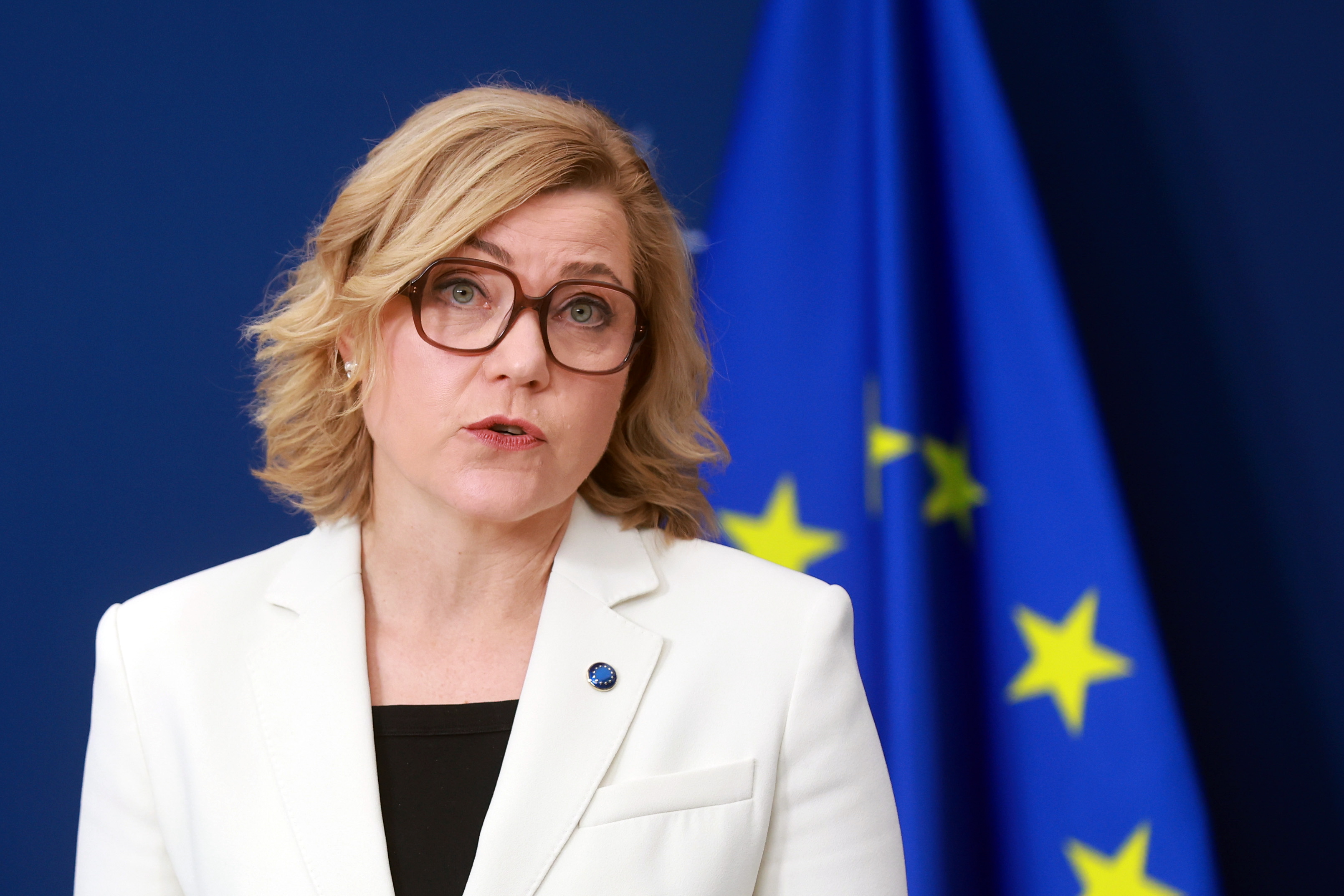 La Commissione Ue contesta a Instagram e Facebook l’accesso dei minori ai social